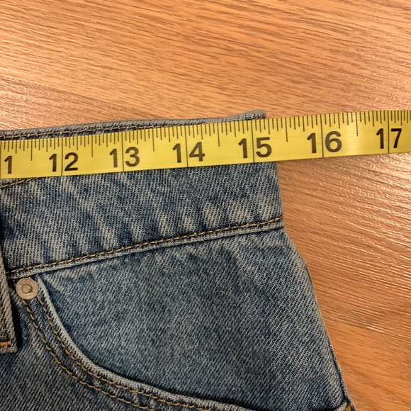 Levi’s Like New EUC Button Front Denim Mini Skirt - Picture 12 of 15